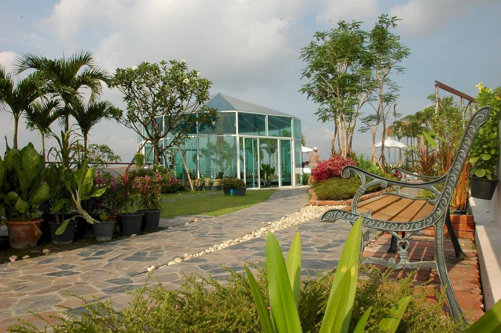 Bansabai Hostelling International Banguecoque Exterior foto