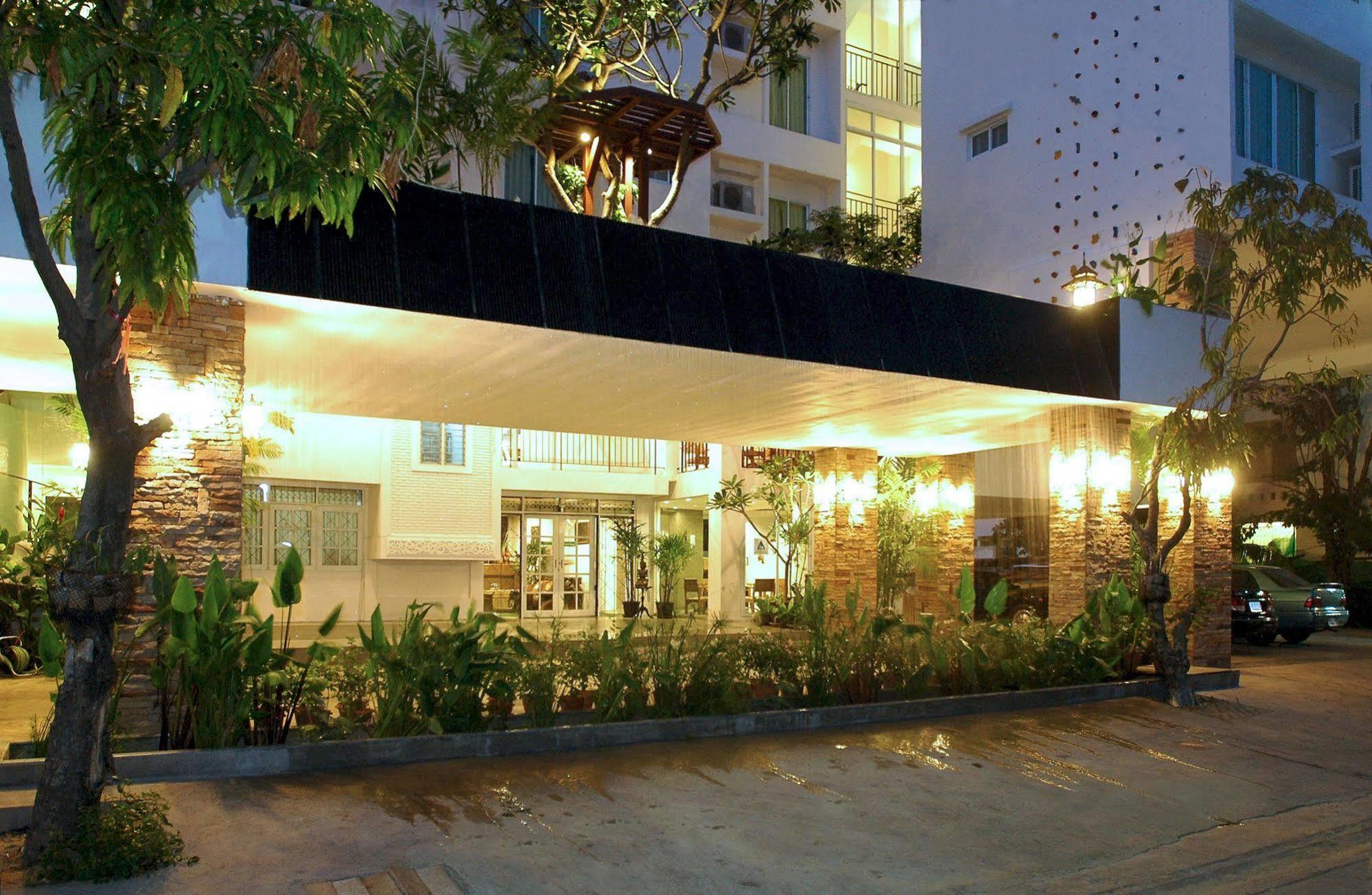 Bansabai Hostelling International Banguecoque Exterior foto